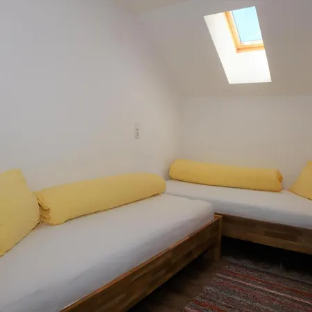 Flat In With A Balcony, Cleaning Included * Krimml